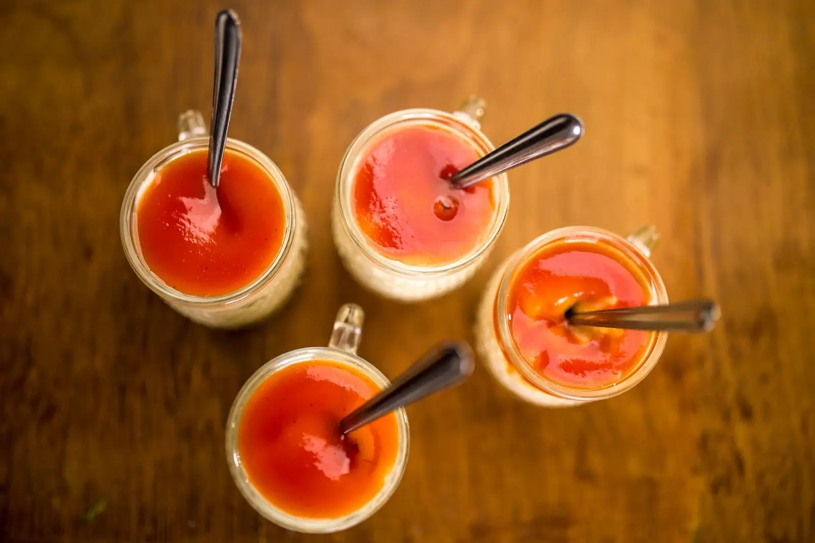 Mini Cheesecake com Calda de Frutas Vermelhas